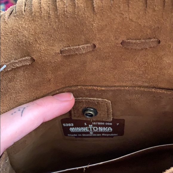 Minnetonka leather satchel - Picture 3 of 3